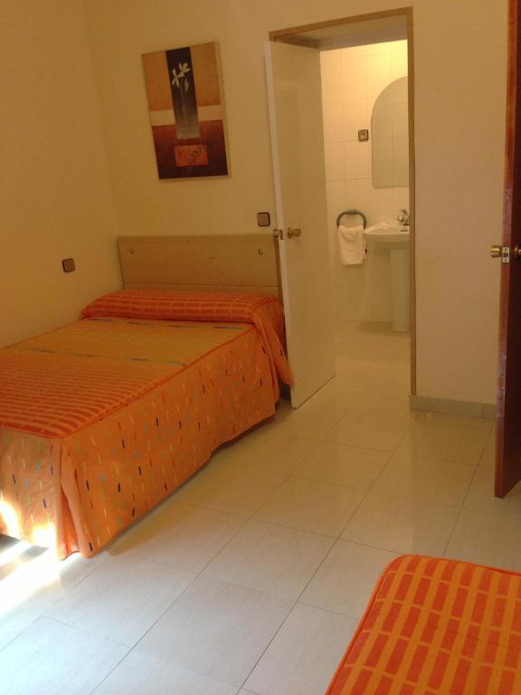 Hostal Cervantes バルデモロ 部屋 写真